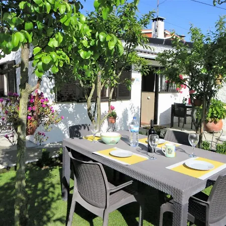 Holiday home Lopes - Fao125 By Interhome *