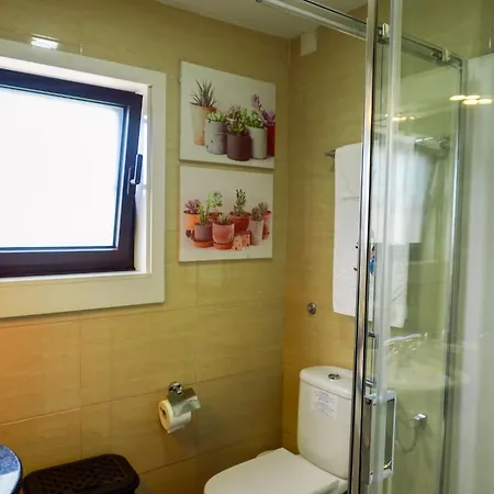 Lopes - Fao125 By Interhome * Fao