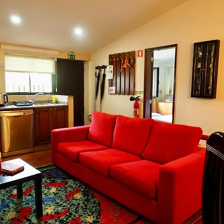 Holiday home Lopes - Fao125 By Interhome